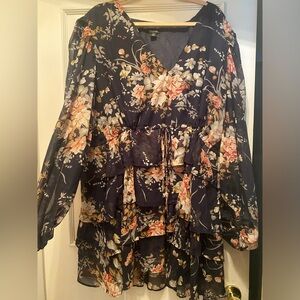 EUC Boohoo drawstring cinched waist dress